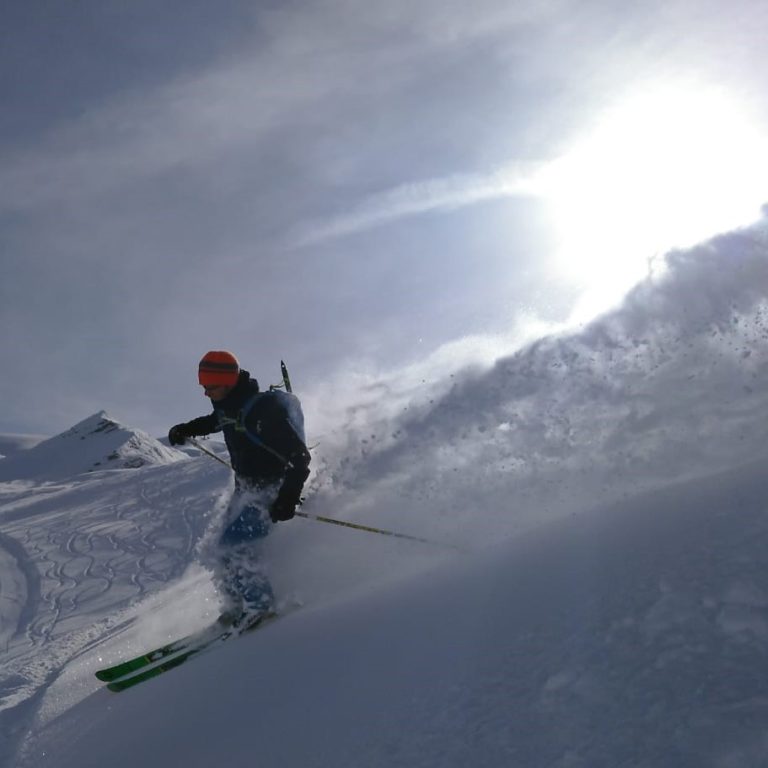 Freeride après des chutes de neiges exceptionnelles